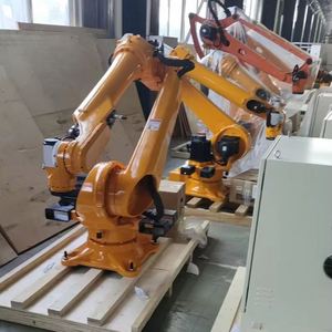 Robot de palettisation industriel à 6 axes avec une charge utile de 130 kg et une portée de 3200 mm - Product Image 1