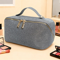 Trousse de Maquillage Esthétique de Luxe avec Paillettes Scintillantes, Grande Capacité, Sacoche de Voyage Plate à Ouverture Facile, Trousse de Toilette avec Poignée Supérieure