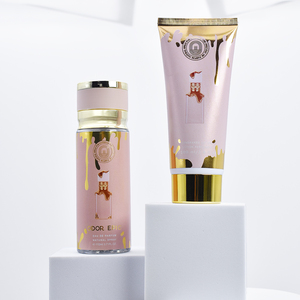 Coffret Cadeau <span class=keywords><strong>de</strong></span> <span class=keywords><strong>Parfum</strong></span> et Lotion pour <span class=keywords><strong>Femme</strong></span>, <span class=keywords><strong>Parfum</strong></span> Glace, le <span class=keywords><strong>Plus</strong></span> <span class=keywords><strong>Populaire</strong></span>, Vente en Gros Direct Usine - Product Image 1