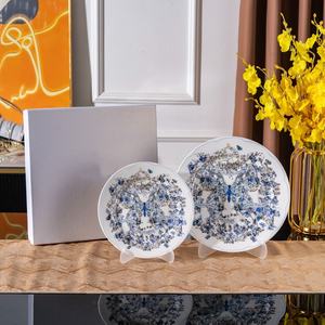 Juego de Vajilla de Porcelana con Diseño de Flores Azules de Lujo, Estilo Europeo Clásico Ecológico, para Uso Doméstico y Hoteles - Product Image 2