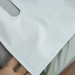Sacco per Cadaveri Realizzato in Materiale 100% Impermeabile PVC/PEVA, Adatto per <span class=keywords><strong>Servizi</strong></span> Funebri e Obitori. - Product Image 3