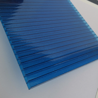 Serre à panneaux en polycarbonate de 4 à 10mm d'épaisseur. Produits en feuille de plastique découpés, emballés, polis et pliés en polycarbonate.