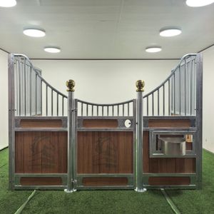 Customized 4m Prefabricated Bamboo Infill Luxurious <strong>Horse</strong> Barn Popular European-style Hot Galvanized <strong>Horse</strong> <strong>Stable</strong> with Roof - Product Image 3