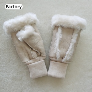 Échantillon de Présentation – Vente en Gros Usine – Mitaines d'Hiver pour Femmes en Cuir de Mouton Véritable et Doublure en Fourrure de Mouton - Product Image 1