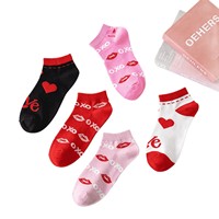 Nouvelles chaussettes invisibles unisexes printemps/été respirantes en tricot simple, imprimées en terylène, polyvalentes, motif cœur et lèvres