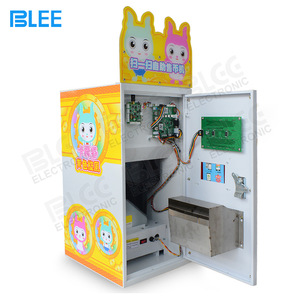 Blee Smart Coin Vending <b>Machine</b> WeChat Payment <b>Arcade</b> <b>Game</b> Equipment For Amusement Park - Product Image 1