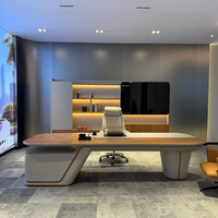 Bureau de direction moderne en forme de L noir, durable, écologique, de luxe, pour PDG, grand bureau de direction, poste de travail de manager, mobilier de bureau