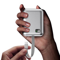 Batterie externe portable mini haute capacité à charge rapide avec câble intégré, sortie DC, alimentation mobile personnalisable