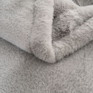 Couvre-lit moelleux et confortable de couleur grise, en fausse fourrure de lapin, sans perte de poils, <span class=keywords><strong>couverture</strong></span> d'hiver en peluche - Product Image 3