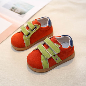 รองเท้าหนังใหม่พร้อมหนังกลับแบบลำลอง พื้นนุ่มสำหรับเด็ก สวมใส่สบาย - Product Image 1