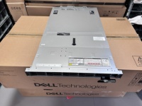 Serveur en rack Dell R660XS puissant, haute performance pour les centres de données et les solutions cloud