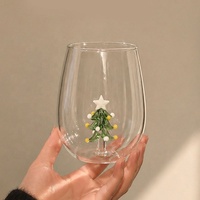 Handgeblasenes Borosilikatglas-Trinkglas in Eiform mit 3D-Weihnachtsbaum-Design, Weihnachtsgeschenk-Becher für Party und Zuhause, Saftglas