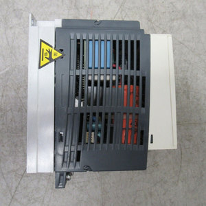Sch-neider ATV12H037M2 0.37kW 0.5HP 200-240V VFD ไดรฟ์เฟืองความถี่เฟสเดียว พร้อมระบบควบคุม V/F ระดับ IP20 สำหรับควบคุมความเร็วมอเตอร์ - Product Image 5