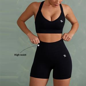 Vêtements de sport pour femmes personnalisés, 2 pièces, soutien-gorge de sport à bretelles croisées, short de fitness Peach Butt, ensembles de vêtements de yoga - Product Image 1