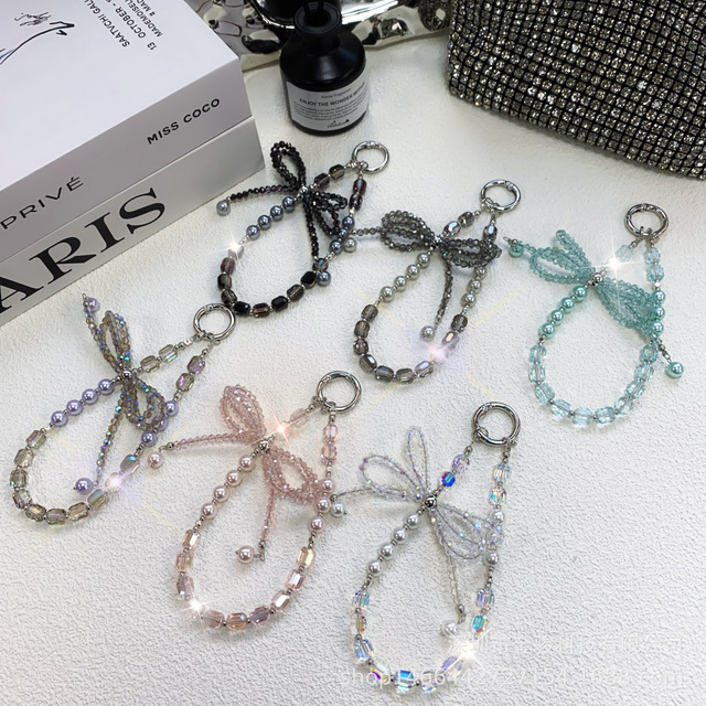 New Y2K Luxury Crystal Bow Pearls Chain Schoolbag Pendant Bracelet Suitable for Universal iphone Phone Cases Anti Lost Lanyard