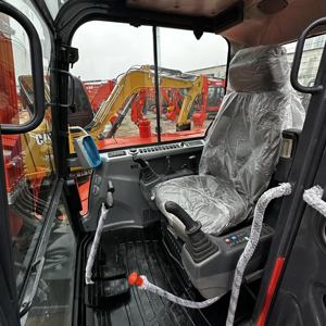 Excavadora Original Doosan DX60-9C, Excavadora de Cadenas de 6 Toneladas, 90% Nueva, Mini Excavadora con Motor, Bomba y Caja de Cambios Potentes en Venta - Product Image 6