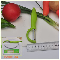 Vente chaude nouveau produit accessoires de cuisine à domicile gadgets durable en acier inoxydable couteau à éplucher les fruits, légumes et pommes de terre