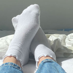 Bilu Custom Thick Design Pilates Women Cotton Grip Cotton Yoga <b>Socks</b> Pilates Grip Crew <b>Socks</b> Customise Pilates <b>Long</b> Ruffle <b>Socks</b> - Product Image 3