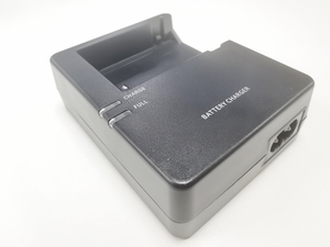 <span class=keywords><strong>Chargeur</strong></span> de <span class=keywords><strong>batterie</strong></span> LC-E8C LC-E8E pour <span class=keywords><strong>batterie</strong></span> <span class=keywords><strong>Canon</strong></span> <span class=keywords><strong>LP</strong></span>-<span class=keywords><strong>E8</strong></span>, appareils photo EOS 550D 600D 700D T2i T3i, charge de <span class=keywords><strong>batterie</strong></span> - Product Image 6