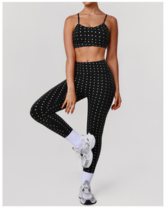Nuevo Conjunto de Yoga de 2 Piezas con Estampado de Puntos Plateados, Transpirable, Pantalones Ajustados de Alta Elasticidad y Sujetador Deportivo con Efecto Push-Up - Product Image 6