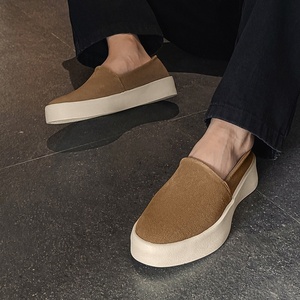2025 İlkbahar ve Sonbahar Yeni Erkek Kadife Deri Yuvarlak Burunlu Loafer'lar Kauçuk Taban Moda Trendi Giymeli Günlük Ayakkabılar - Product Image 3