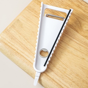 Creative Vegetable Peeler Bottle Opener Potato Peeler Grip Pop Can Lid Can Opener Tool with <b>Rubber</b> <b>Strip</b> - Product Image 4