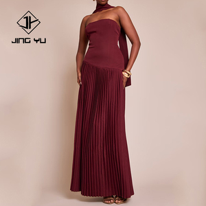 Robe maxi plissée asymétrique élégante en patchwork de luxe à la vente chaude, robes de soirée en satin personnalisées - Product Image 1