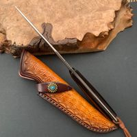 Couteau droit exquis en satin VG10 avec manche en bois d'ébène, couteau de survie pour le camping avec étui en cuir, idéal pour collectionneur, cadeau ou exposition