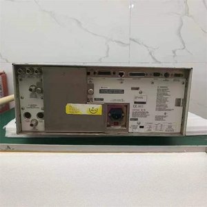 เครื่องวิเคราะห์เครือข่าย8714ES Agilent RF อินเตอร์เฟซ GPIB จอแสดงผล LCD แหล่งกำเนิดของสหรัฐอเมริกา - Product Image 3