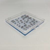 Boîte de rangement de pierres précieuses en vrac Vitrine en plastique transparent avec tampon de gel collant pour tenir en toute sécurité les pierres en vrac