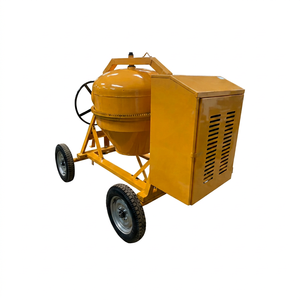 Bétonnière portative jaune avec moteur, conception à tambour, équipement de construction à trois roues - Product Image 1