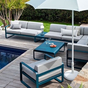 Meubles <span class=keywords><strong>de</strong></span> jardin en aluminium <span class=keywords><strong>de</strong></span> haute qualité, <span class=keywords><strong>best</strong></span>-seller, simples, modernes, imperméables, écologiques, antirouille, pour hôtel, parc - Product Image 3