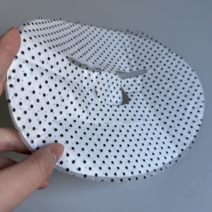 S Salon Use Reparación intensiva <span class=keywords><strong>Magnetoterapia</strong></span> Cuidado DE LA PIEL Antienvejecimiento Antiarrugas Máscara de lámina biomagnética negra con ácido hialurónico - Product Image 1