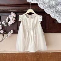 Best-seller Robe d'été décontractée de style coréen pour filles Motif floral et solide Tulle Patchwork Sans manches en tissu de mousseline de soie