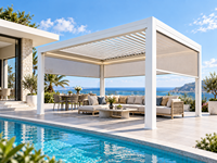 Weiße Motorisierte Aluminium-Lamellenpergola Wasserdichter Outdoor-Pavillon mit Einziehbaren Seitenvorhängen für Poolbereich Hotel