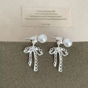 New Trendy Hollow Bow Stud Earrings for Women Personality Versatile Lace Earring <b>Light</b> Luxury Minimalist Jewelry Wholesale Gift - Product Image 1