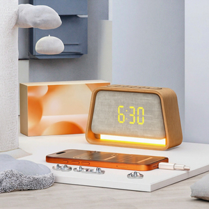 Lámpara de Noche Infantil con Logotipo Personalizado, Reloj Despertador Digital de Plástico con Iluminación Ambiental LED RGB - Product Image 3