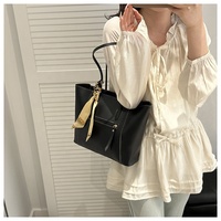 Nouveau Sac à Main Tendance Grande Capacité en PU pour Femme, Sac Fourre-Tout à Bandoulière Unique pour l'Été, Sac Principal pour Dames