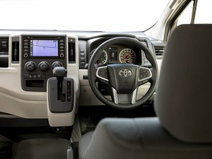 Nuovo Toyota Hiace 2026, Minibus di Lusso 13-15 Posti, Guida a Sinistra, Tetto Alto, per Turismo e Affari - Product Image 5
