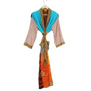 Kimono de Talla Única con Estampado Floral Vintage, Saari de Seda con Parches, Elegante y Casual, con Cierre de Cordón, Suave, Transpirable y Sexy, de Longitud Completa - Product Image 1