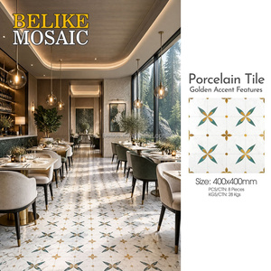 Piastrella in Porcellana con Motivo <span class=keywords><strong>Geometrico</strong></span> e Accenti Dorati, Opaca Antiscivolo per Pavimenti e Pareti, Design d'Interni per Bagno, Ingresso, Balcone, Negozio - Product Image 1