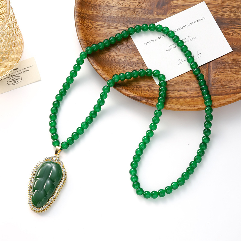 1021 Ruyi Monstera Leaf Necklace