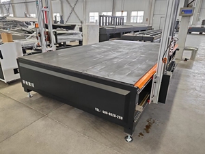 Machine de découpe de <span class=keywords><strong>mousse</strong></span> CNC à <span class=keywords><strong>fil</strong></span> <span class=keywords><strong>chaud</strong></span> haute température Rongchi - Product Image 3