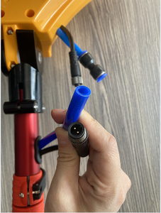 Multifit Abordable Flexible 5.5m Alimentation électrique par batterie au lithium Version <span class=keywords><strong>Nettoyage</strong></span> de <span class=keywords><strong>toiture</strong></span> de panneaux solaires extérieurs distribués en usine - Product Image 3