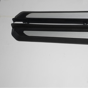 Estribos Laterales para Auto Lin Shengxin, Aleación de Aluminio, Color Negro, para Honda CRV 07-22 con Transmisión Automática - Product Image 1