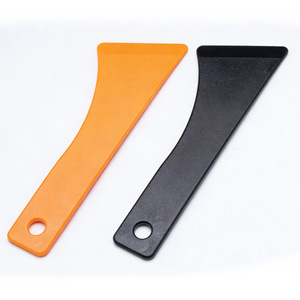 Palanca de Plástico Yu Jian de 60 mm con Punta de Cuña, Herramienta de Reparación Automotriz, Negra y Naranja - Product Image 1