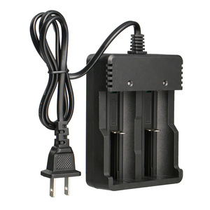 Chargeur de batterie au lithium double 18650 26650 avec indicateur LED pour alimentation de lampe torche - Product Image 3
