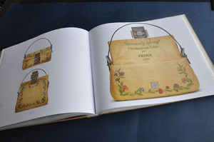 Stampa di Libri con Copertina Rigida in Lino di Alta Qualità, Tessuto Naturale Ecologico, <span class=keywords><strong>Dimensioni</strong></span> Personalizzabili e Pagine Spesse - Product Image 6