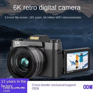 Cámara Digital Compacta WiFi Retro <span class=keywords><strong>6K</strong></span> 64MP Vlog con Zoom Digital 16X para Viajes con Pantalla Abatible de 180 Grados - Product Image 3