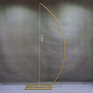 Nuovo arco nuziale di alta qualità in ferro battuto con ciondolo ad arco stradale per matrimonio con stelo decorativo per lampada in acrilico - Product Image 2